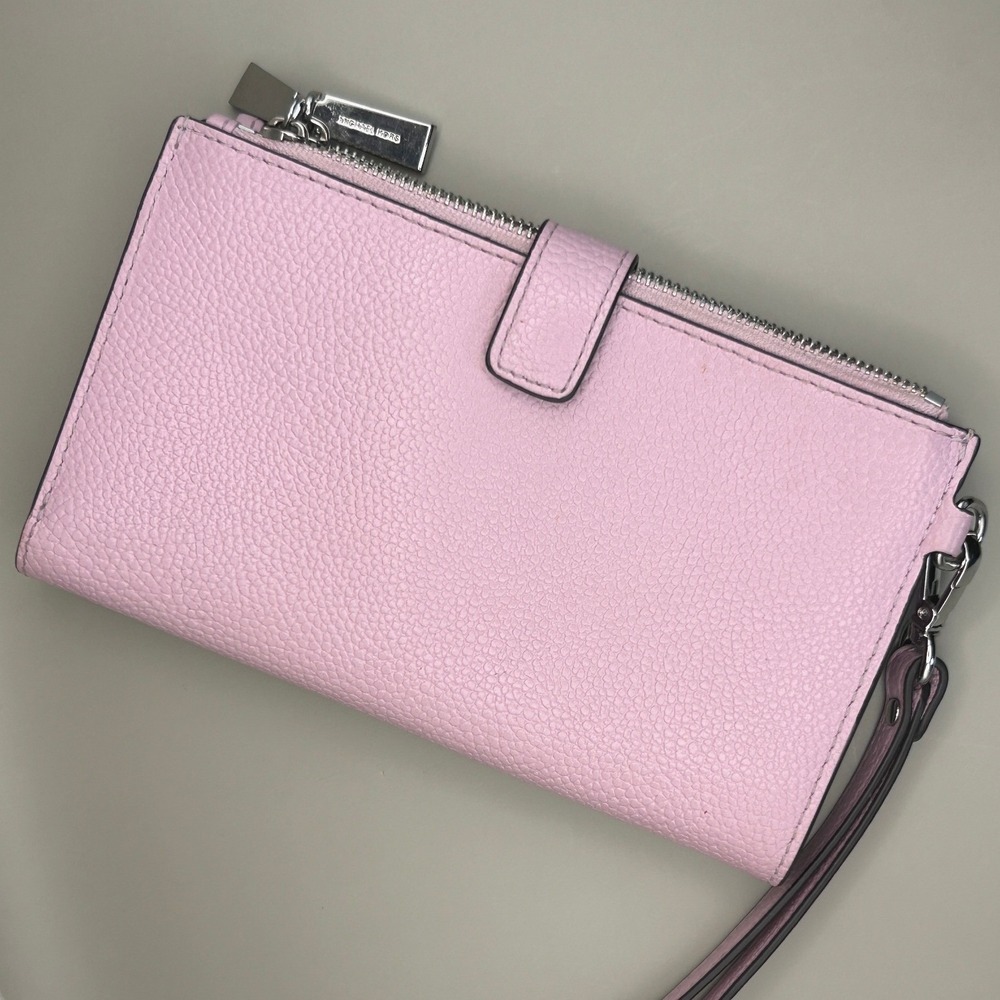 MICHAEL Michael Kors Adele Double-Zip Pebble Leather Phone Wristlet Lilac Pink - Picture 3 of 14